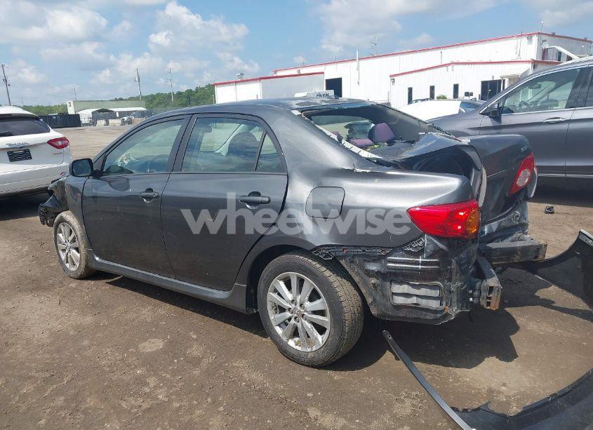 Photo 3 of 2009 Toyota Corolla S (VIN 2T1BU40E29C143132)