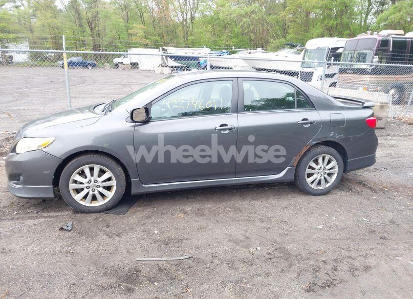 Photo 6 of 2009 Toyota Corolla S (VIN 2T1BU40E29C156642)