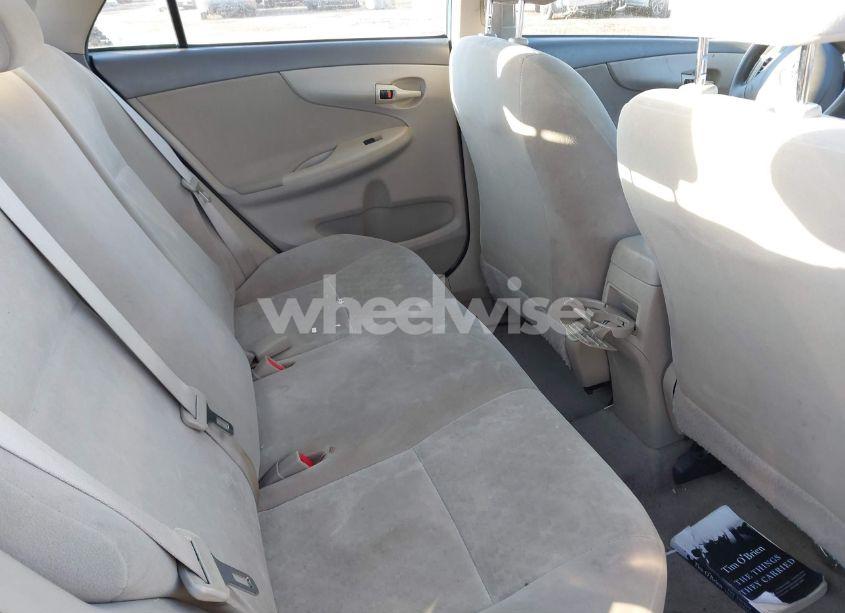 Photo 8 of 2009 Toyota Corolla LE (VIN 2T1BU40E29C172534)