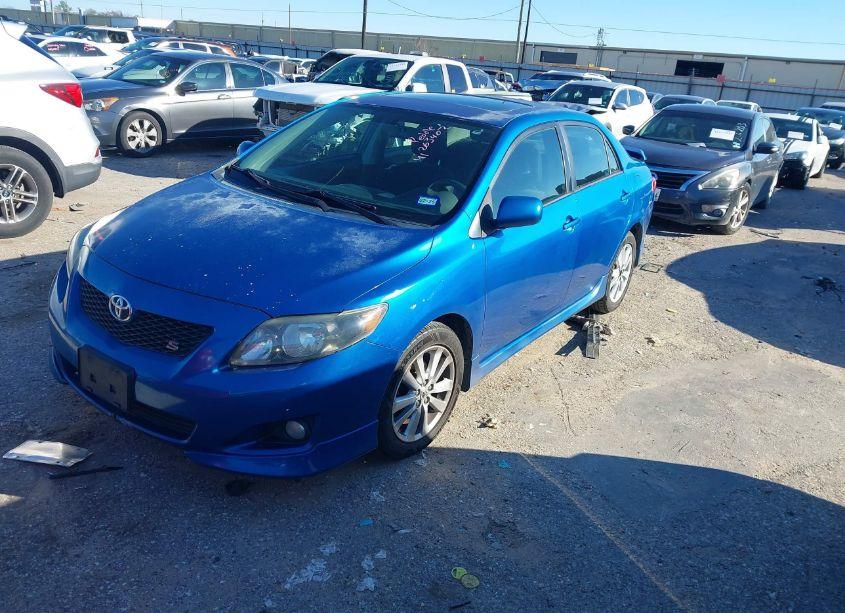 Photo 2 of 2009 Toyota Corolla S (VIN 2T1BU40E39C035604)