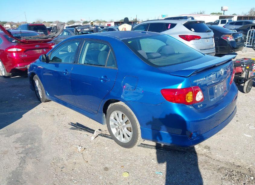 Photo 3 of 2009 Toyota Corolla S (VIN 2T1BU40E39C035604)