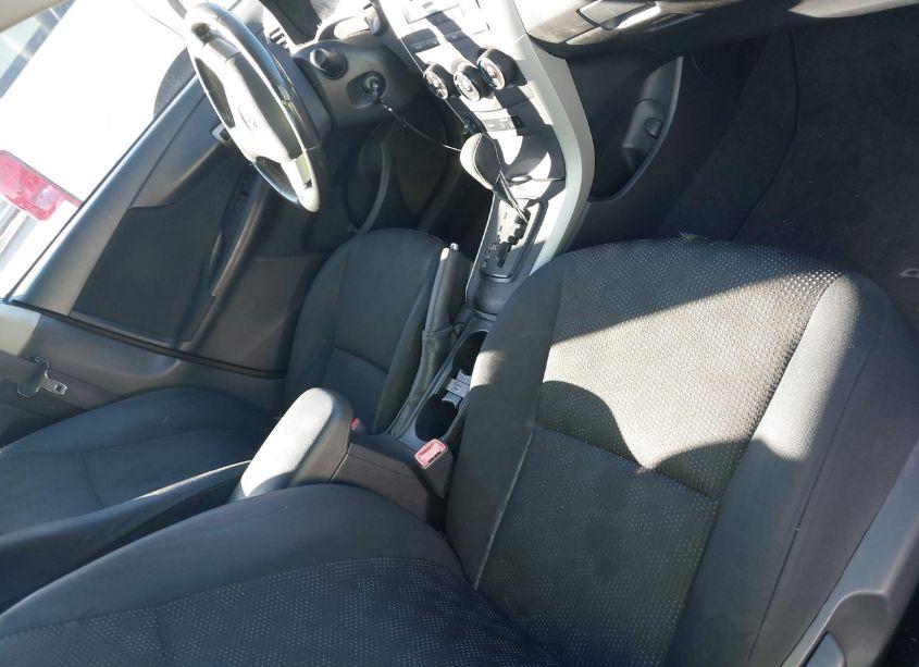 Photo 5 of 2009 Toyota Corolla S (VIN 2T1BU40E39C035604)