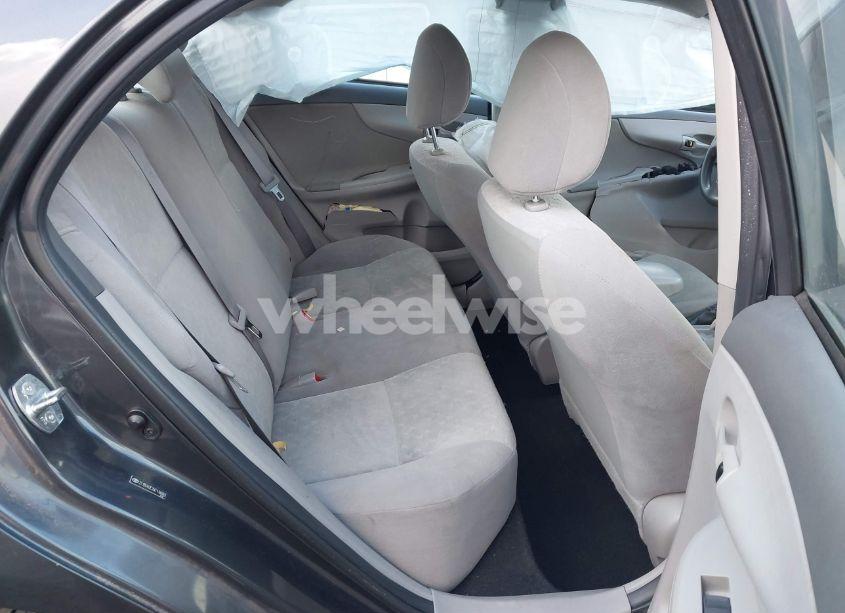 Photo 8 of 2009 Toyota Corolla LE (VIN 2T1BU40E39C118689)