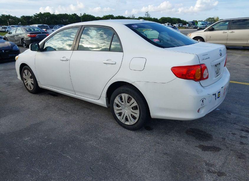 Photo 3 of 2009 Toyota Corolla XLE (VIN 2T1BU40E39C163230)