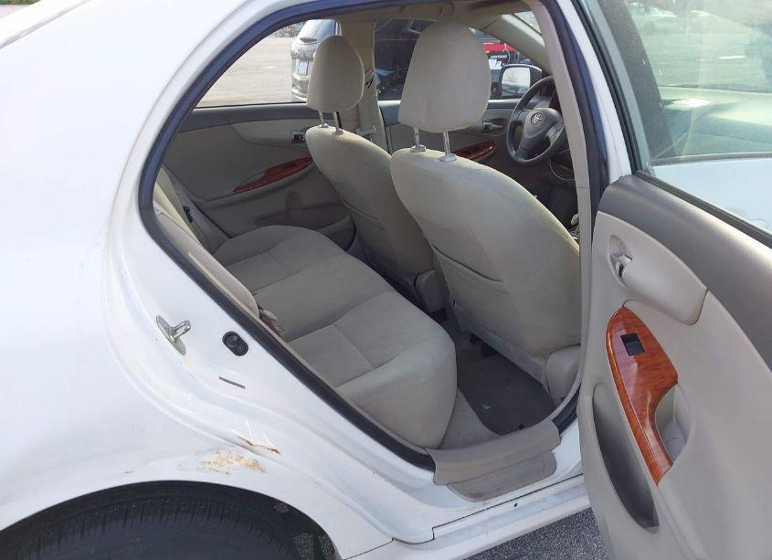 Photo 8 of 2009 Toyota Corolla XLE (VIN 2T1BU40E39C163230)