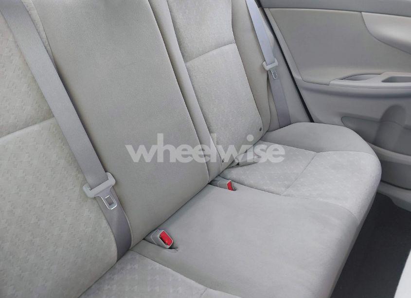 Photo 8 of 2009 Toyota Corolla (VIN 2T1BU40E39C166497)