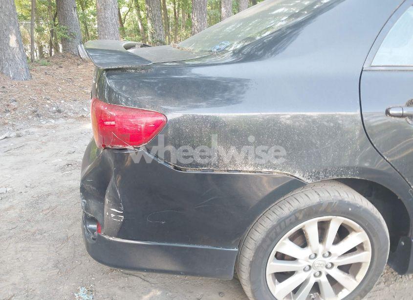 Photo 14 of 2009 Toyota Corolla S (VIN 2T1BU40E49C038155)