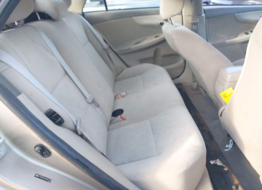 Photo 8 of 2009 Toyota Corolla LE (VIN 2T1BU40E49C067378)