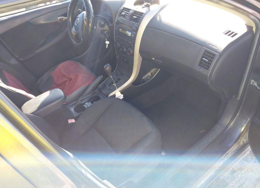 Photo 5 of 2009 Toyota Corolla S (VIN 2T1BU40E49C070118)