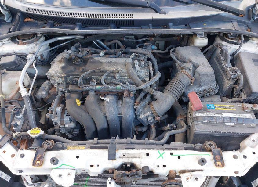 Photo 10 of 2009 Toyota Corolla S (VIN 2T1BU40E49C077277)