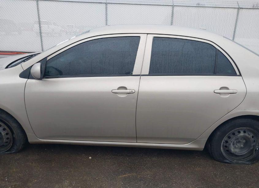 Photo 15 of 2009 Toyota Corolla LE (VIN 2T1BU40E49C108107)