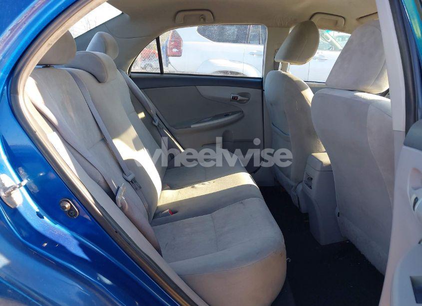 Photo 8 of 2009 Toyota Corolla LE (VIN 2T1BU40E49C174902)