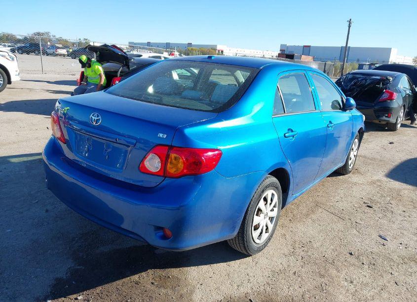 Photo 4 of 2009 Toyota Corolla LE (VIN 2T1BU40E59C009375)