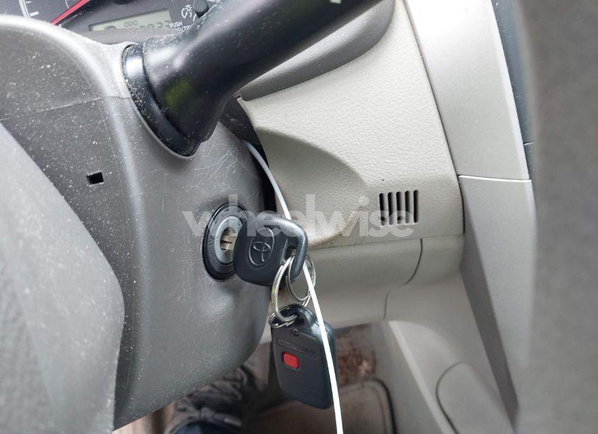 Photo 11 of 2009 Toyota Corolla LE (VIN 2T1BU40E59C104664)