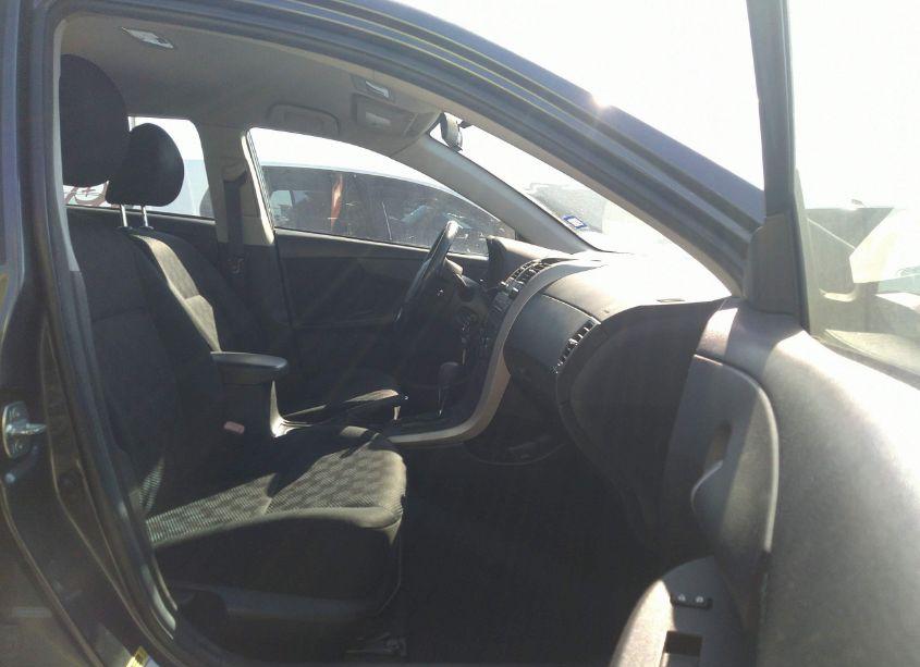 Photo 5 of 2009 Toyota Corolla S (VIN 2T1BU40E59C169062)