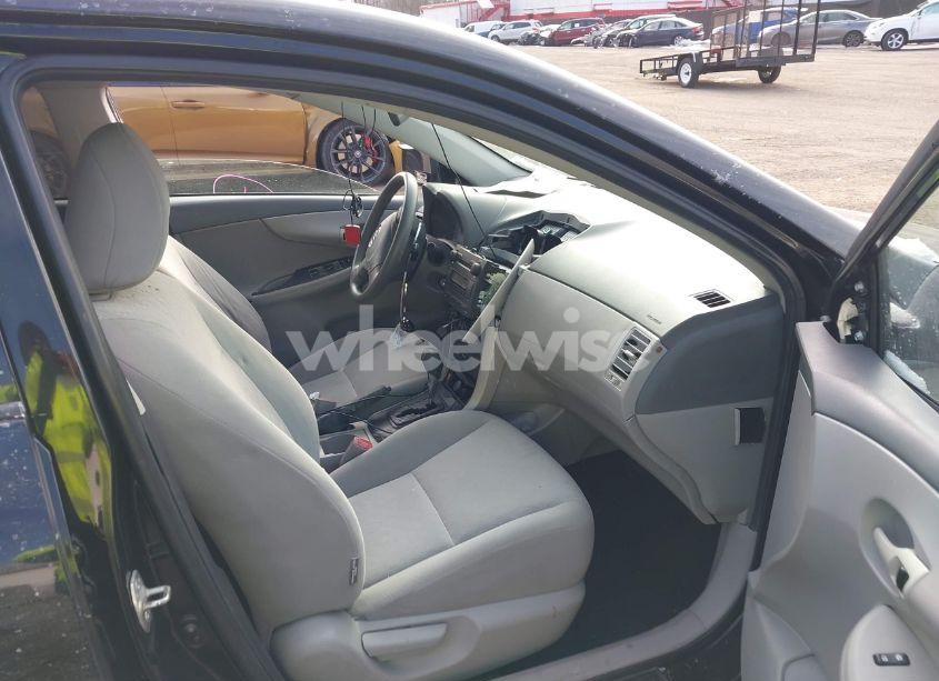 Photo 5 of 2009 Toyota Corolla LE (VIN 2T1BU40E69C009191)