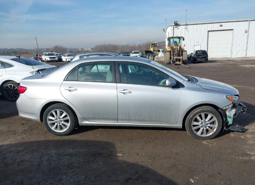 Photo 14 of 2009 Toyota Corolla XLE (VIN 2T1BU40E69C023334)