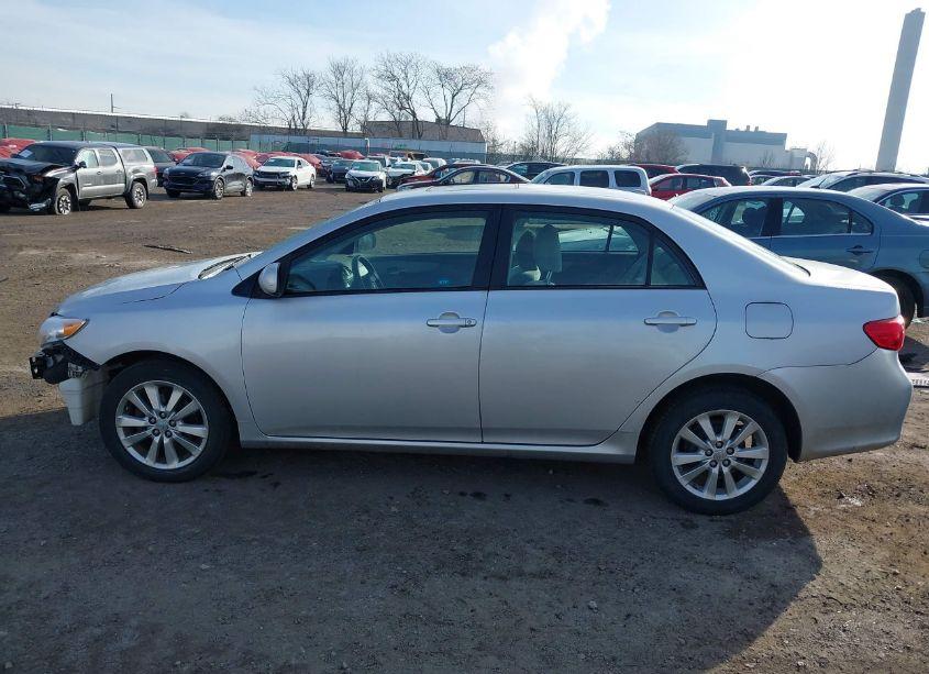 Photo 15 of 2009 Toyota Corolla XLE (VIN 2T1BU40E69C023334)