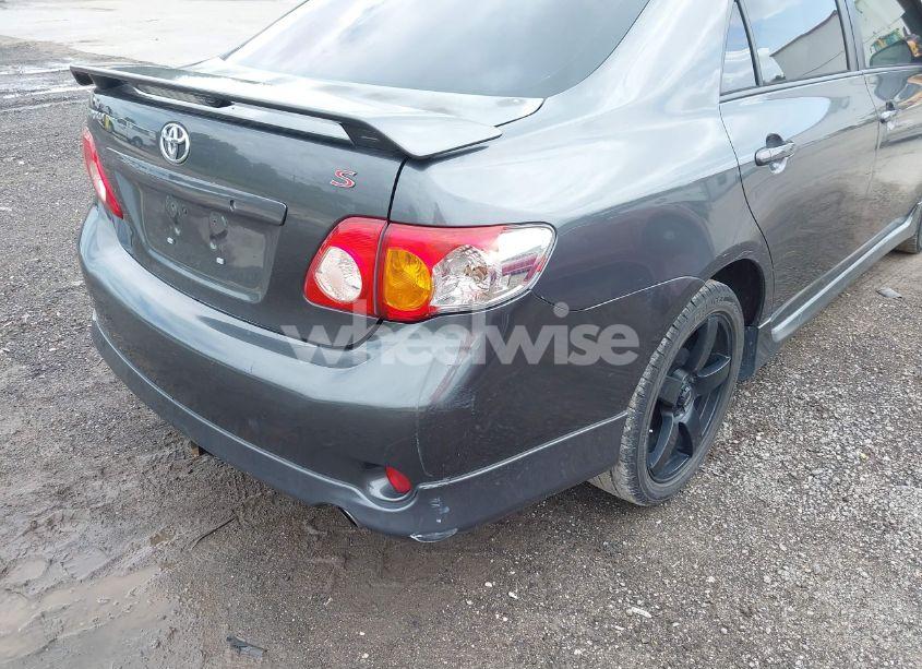 Photo 12 of 2009 Toyota Corolla S (VIN 2T1BU40E69C027044)