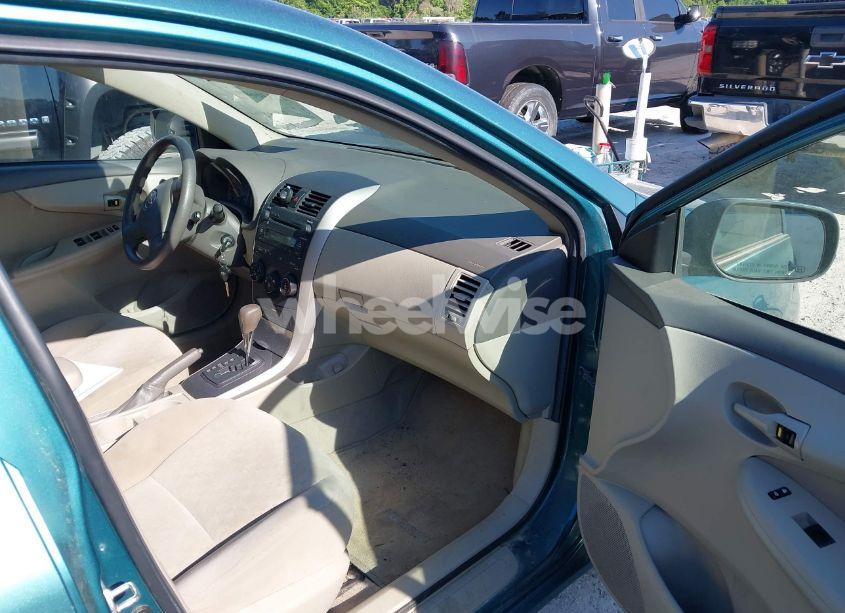 Photo 5 of 2009 Toyota Corolla LE/S/XLE (VIN 2T1BU40E69C091813)