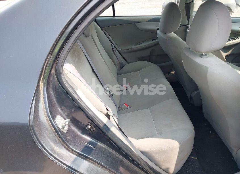 Photo 8 of 2009 Toyota Corolla LE (VIN 2T1BU40E69C105094)