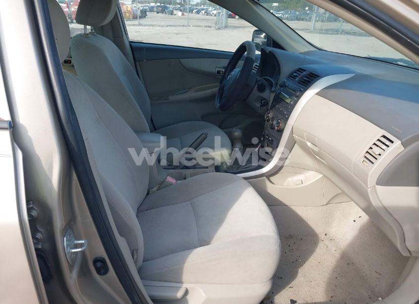 Photo 5 of 2009 Toyota Corolla (VIN 2T1BU40E69C139973)