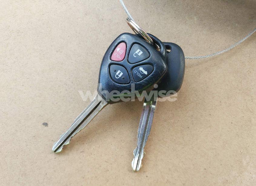 Photo 11 of 2009 Toyota Corolla S (VIN 2T1BU40E69C154781)