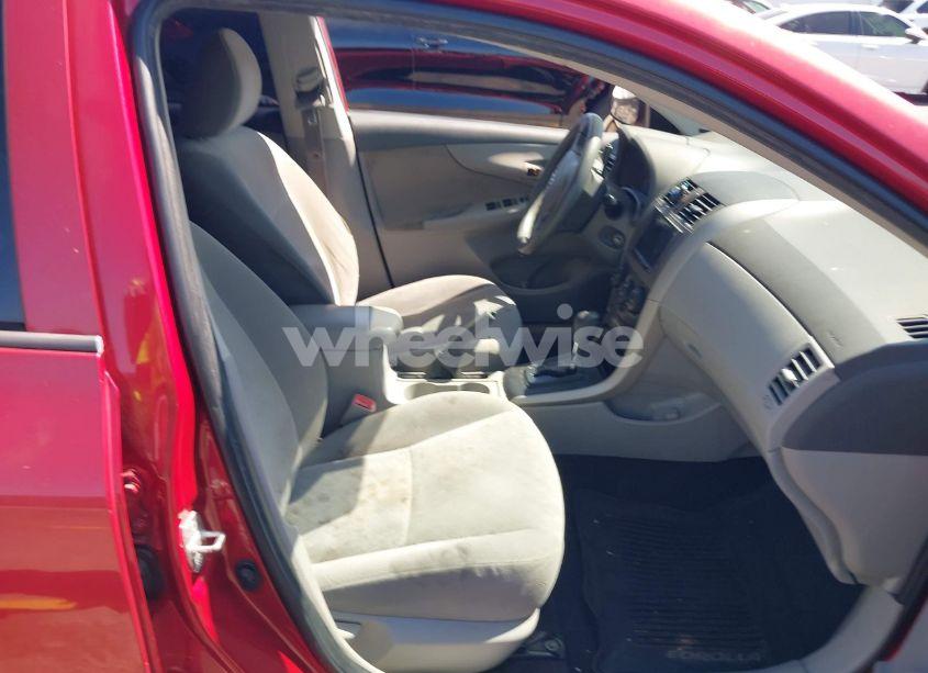 Photo 5 of 2009 Toyota Corolla LE (VIN 2T1BU40E69C171984)