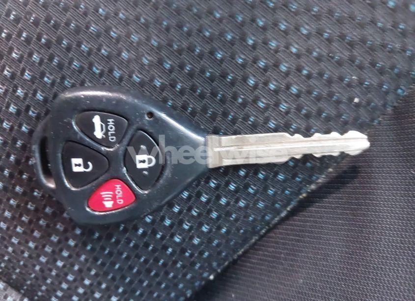 Photo 11 of 2009 Toyota Corolla S (VIN 2T1BU40E79C033421)