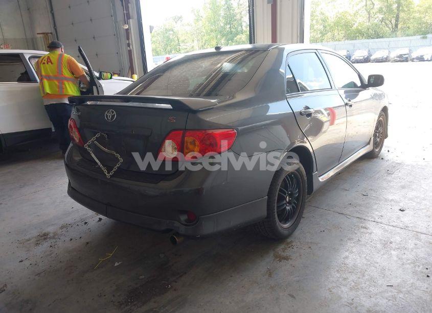 Photo 4 of 2009 Toyota Corolla S (VIN 2T1BU40E79C033421)