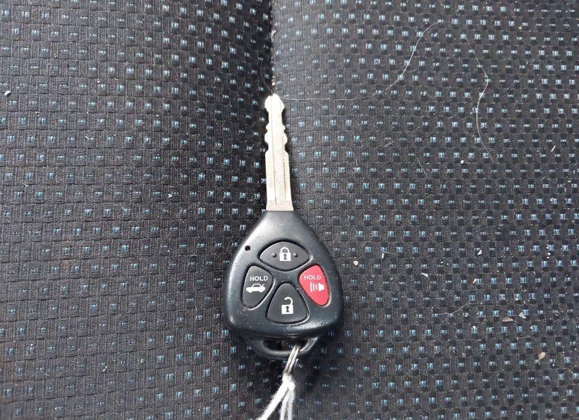 Photo 11 of 2009 Toyota Corolla S (VIN 2T1BU40E79C125483)