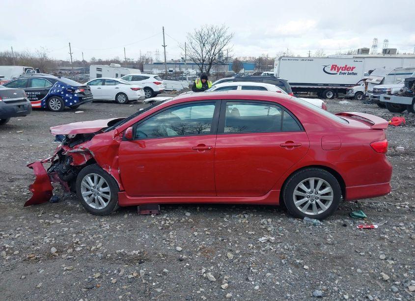 Photo 15 of 2009 Toyota Corolla S (VIN 2T1BU40E79C125483)