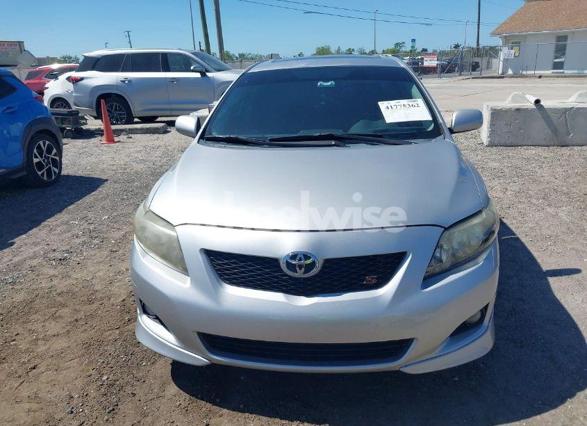 Photo 11 of 2009 Toyota Corolla S (VIN 2T1BU40E79C147810)