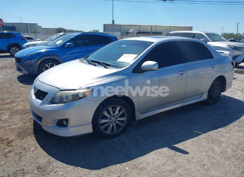 Photo 2 of 2009 Toyota Corolla S (VIN 2T1BU40E79C147810)