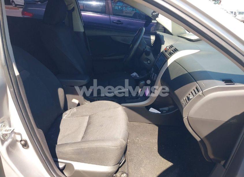 Photo 5 of 2009 Toyota Corolla S (VIN 2T1BU40E79C147810)