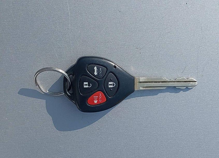 Photo 11 of 2009 Toyota Corolla S (VIN 2T1BU40E79C165904)