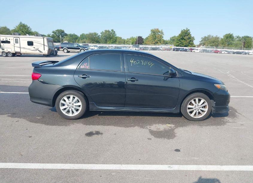 Photo 13 of 2009 Toyota Corolla S (VIN 2T1BU40E79C165904)