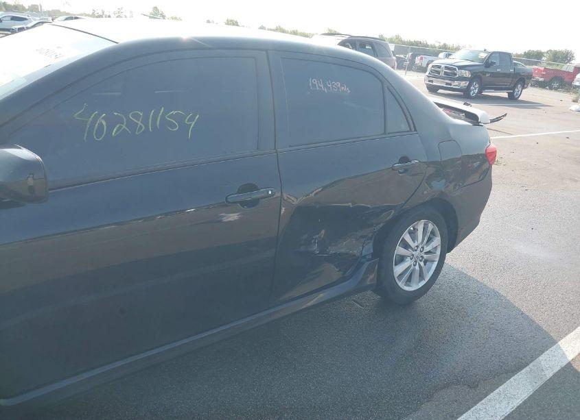 Photo 6 of 2009 Toyota Corolla S (VIN 2T1BU40E79C165904)