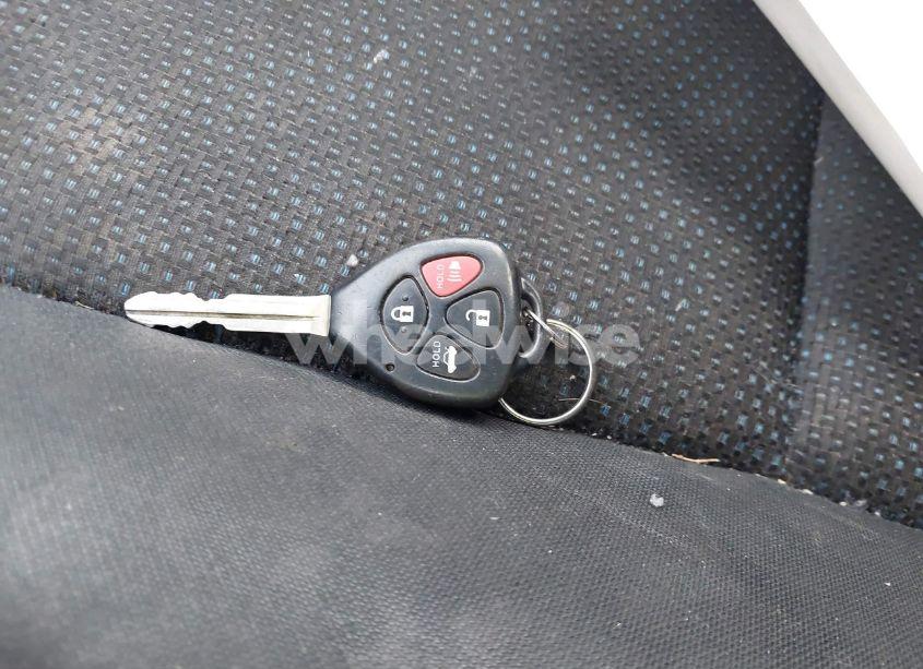 Photo 11 of 2009 Toyota Corolla S (VIN 2T1BU40E89C025375)