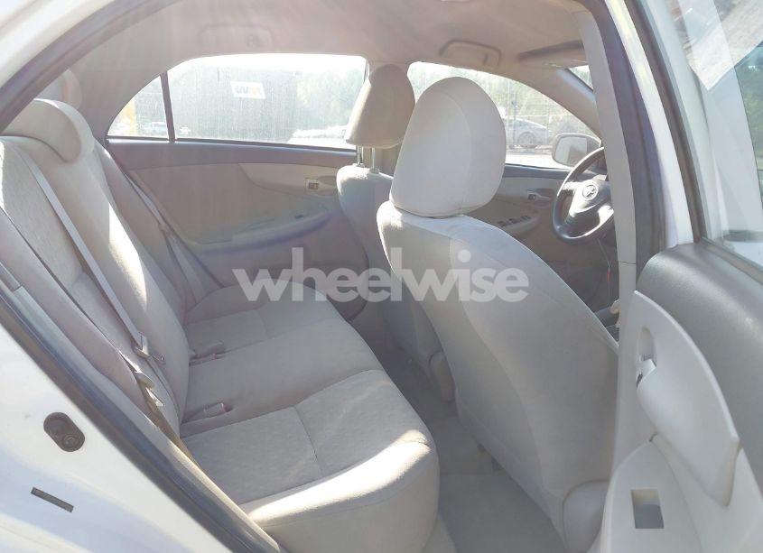 Photo 8 of 2009 Toyota Corolla S/LE/XLE (VIN 2T1BU40E89C026591)