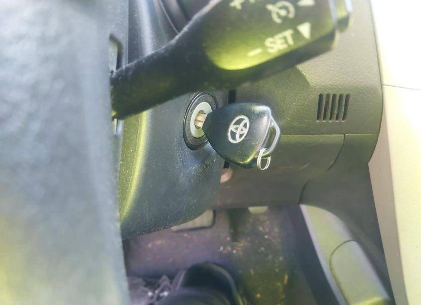 Photo 11 of 2009 Toyota Corolla S (VIN 2T1BU40E89C046131)