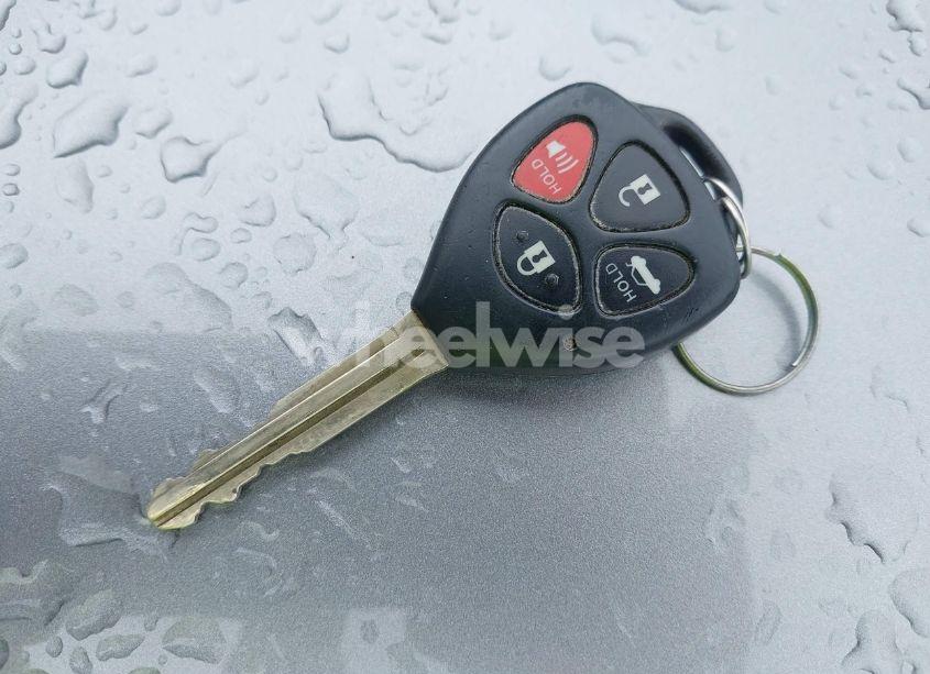 Photo 11 of 2009 Toyota Corolla S (VIN 2T1BU40E89C052754)