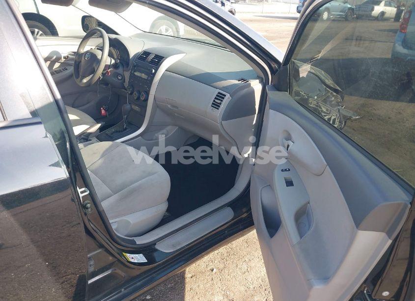 Photo 5 of 2009 Toyota Corolla LE (VIN 2T1BU40E89C109048)