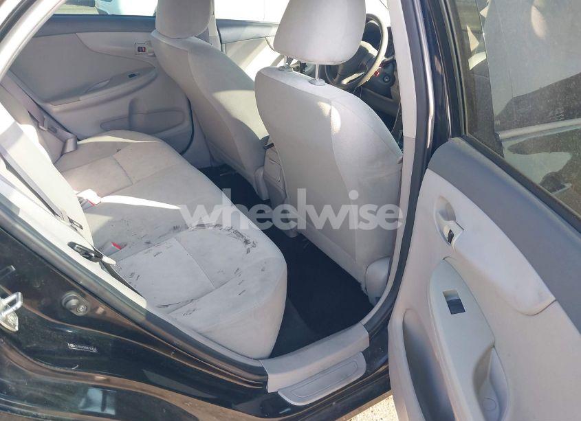 Photo 8 of 2009 Toyota Corolla LE (VIN 2T1BU40E89C109048)