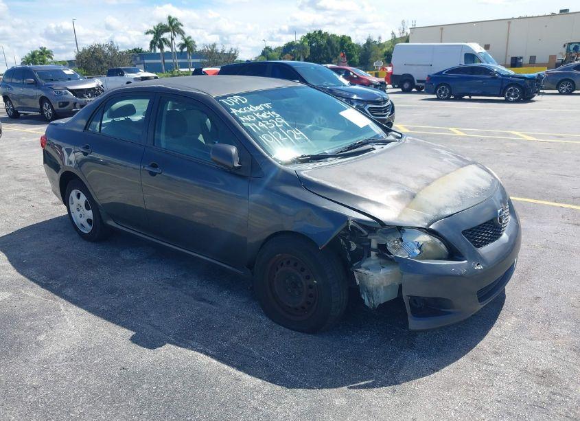 2009 Toyota Corolla LE (VIN 2T1BU40E89C114329) main photo