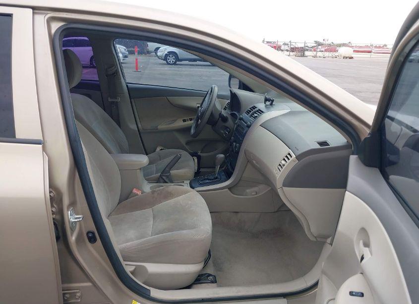 Photo 5 of 2009 Toyota Corolla LE (VIN 2T1BU40E89C118896)