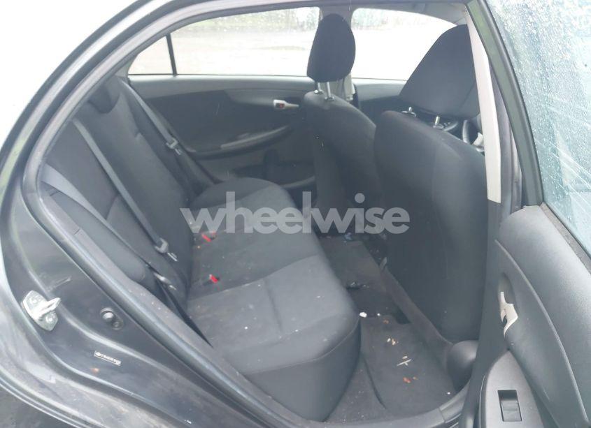 Photo 8 of 2009 Toyota Corolla S (VIN 2T1BU40E89C164258)