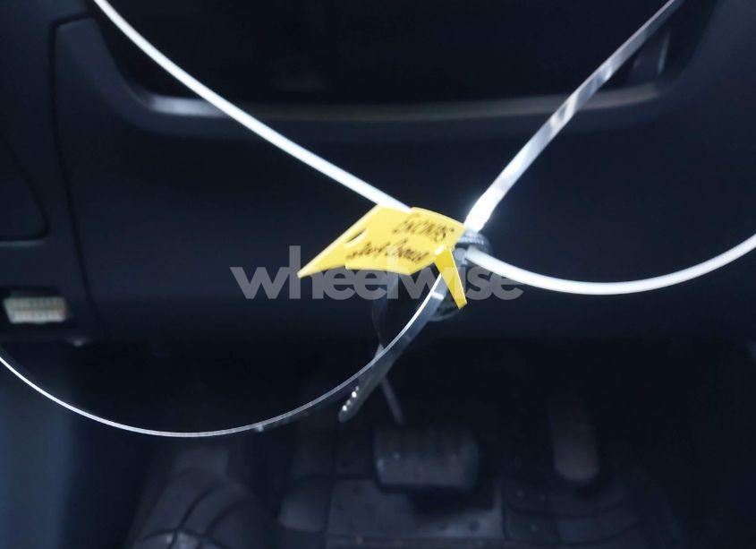 Photo 11 of 2009 Toyota Corolla S (VIN 2T1BU40E89C170139)