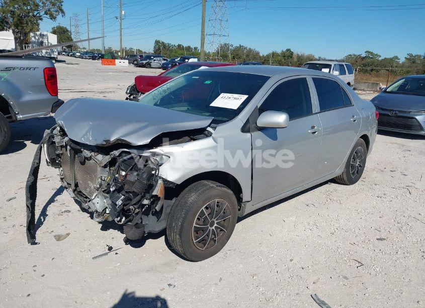 Photo 2 of 2009 Toyota Corolla LE (VIN 2T1BU40E89C182498)