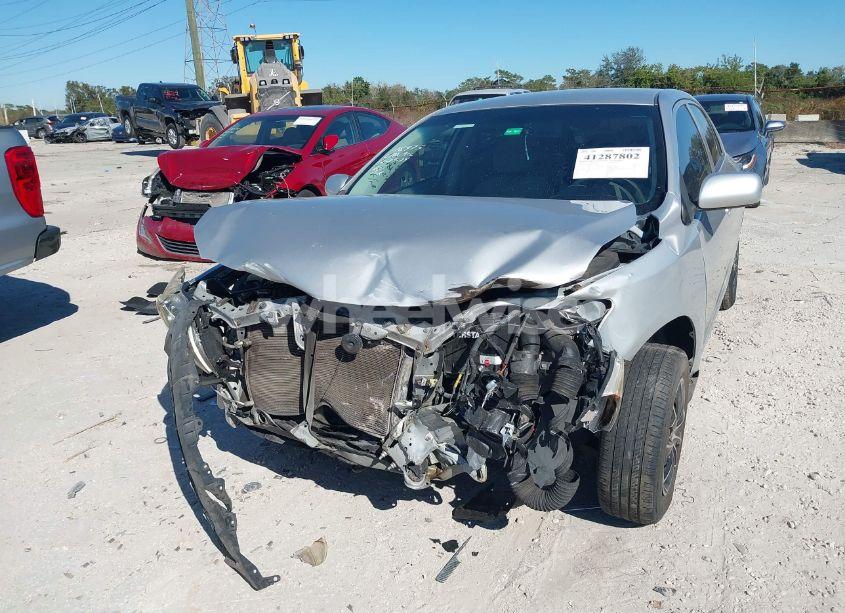 Photo 6 of 2009 Toyota Corolla LE (VIN 2T1BU40E89C182498)